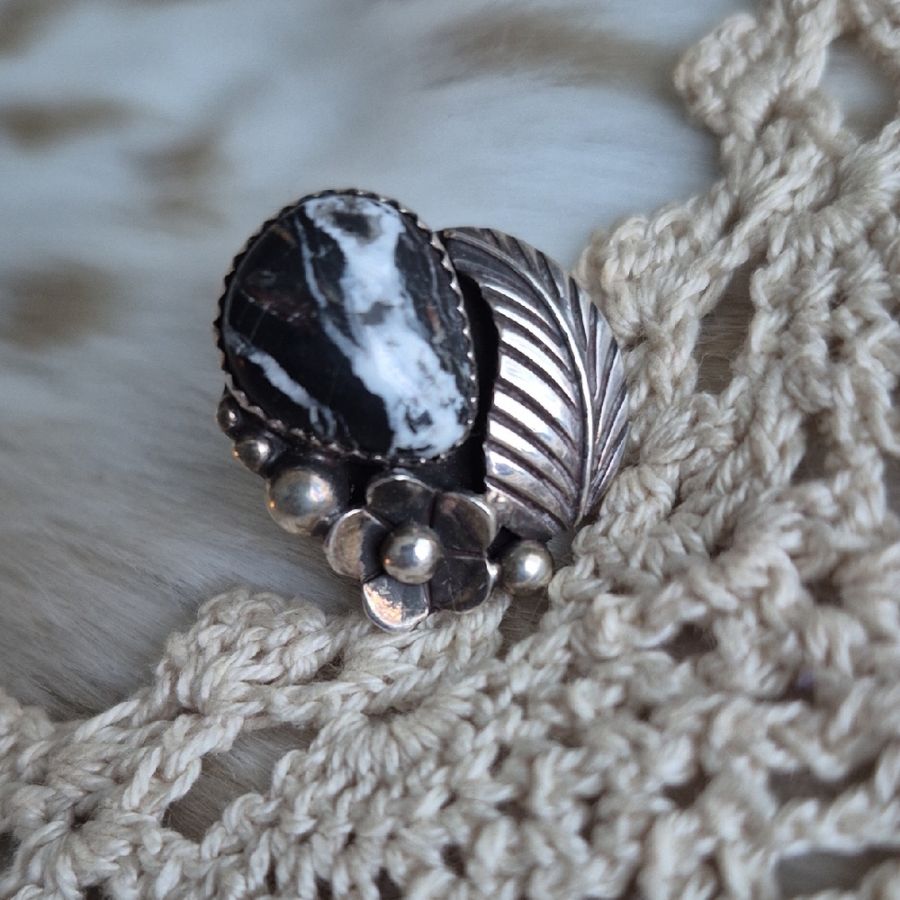 🌙Vintage Stamped White Buffalo Sterling Silver Ring